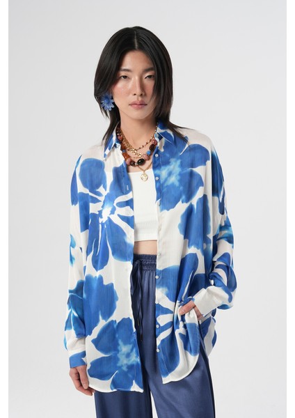 Kadın Büyük Çiçek Desenli Oversize Gömlek