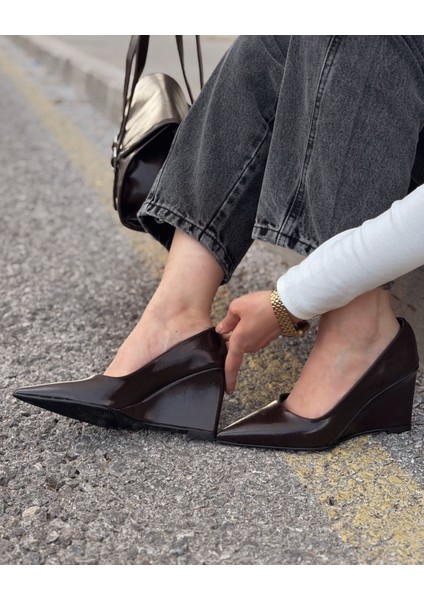 Mariel Dolgu Topuklu Stiletto Acıkahve Mat Deri fırsatları