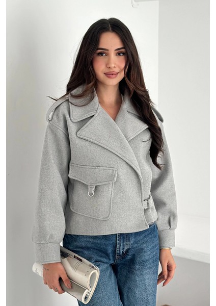 Kaşe Cep Detaylı Mont Gri