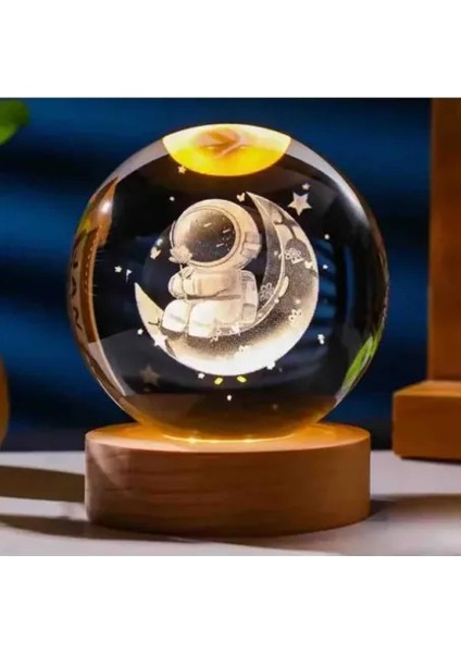 Ay Üstünde Astronot Tasarımlı Cam Küre