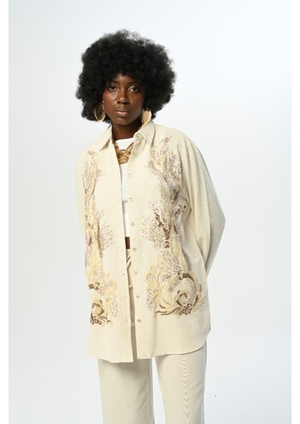 Kadın Önü Pul ve Payet Işlemeli Oversize Kesim Gömlek fiyatları