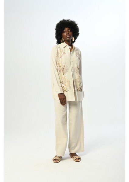 Kadın Önü Pul ve Payet Işlemeli Oversize Kesim Gömlek indirimleri