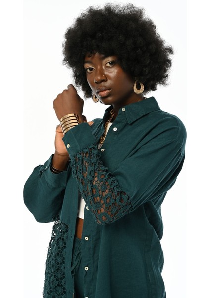 Kadın Kolları Nakışlı Tek Tarafı Fistolu Petrol Renk Gömlek fiyatları