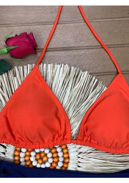 Kadın Likralı Yandan Boyundan Bağlamalı Şık Ipli Üçgen Bikini Takım fırsatları
