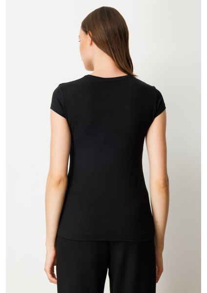 Kadın Sıfır Yaka Ay Kol Basic Bluz 61302 Siyah fırsatları