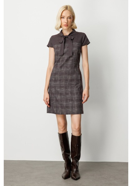 Kadın Yakası Fiyonk Detaylı Desenli Elbise 4019 Bordo