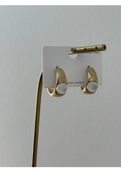 Beyaz Ay Taşı Kararmaz Gold Halka Çelik Küpe