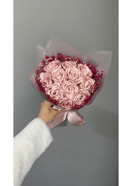 11'li Pudra Pembe Cipsolu Solmayan Saten Gül Buketi, Kurdele Gül, Arkadaşa, Anneye Hediye fiyatları