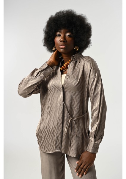 Kadın Etnik Desenli Bağlama Detaylı Gri Renk Gömlek