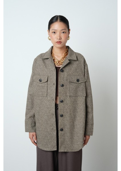 Kadın Çift Cepli Kahverengi Oversize Kesim Gömlek