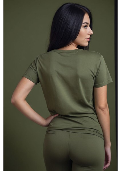 Tırmanan Kedi Baskılı Haki Tişört fiyatları