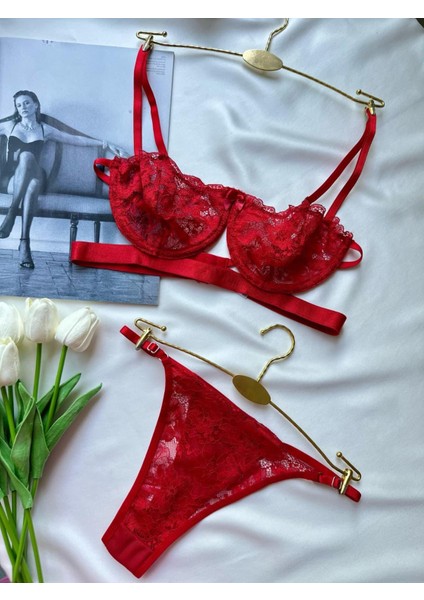 Dantelli Bralet Iç Giyim Sütyen Takımı