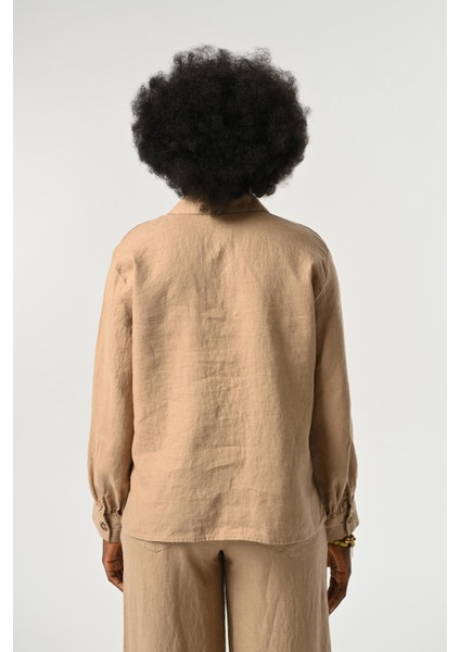 Kadın Karamel Rengi Keten V Yaka Düğme Detaylı Gömlek indirimleri