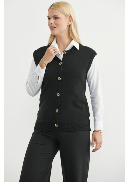 Düğme Kapamalı Yünlü Triko Yelek - Siyah indirimleri