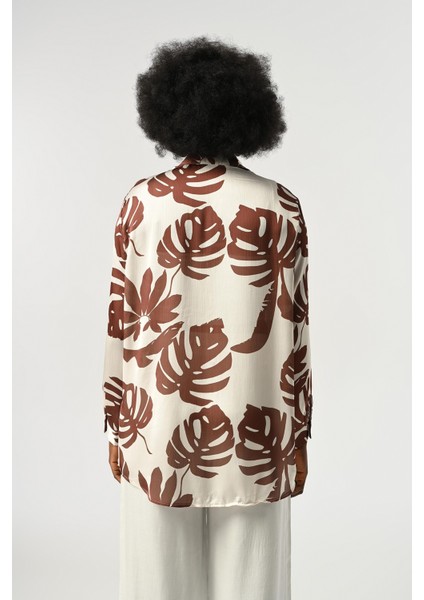 Kadın Yaprak Desenli Oversize Kesim Gömlek indirimleri