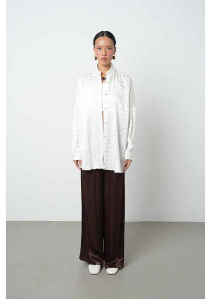 Kadın Ekru Renk Desenli Oversize Kesim Gömlek fırsatları