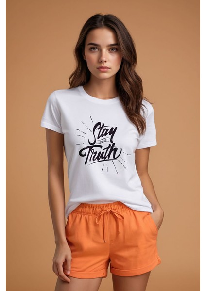 Stay On The Truth Baskılı Bisiklet Yaka Tişört