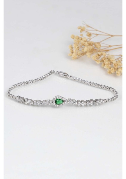 Zümrüt Taşlı Damla Motifli Rodyum Kaplama Gümüş Bileklik fırsatları