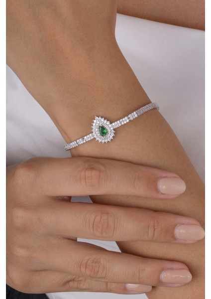 Hürrem Sultan Modeli Zümrüt Taşllı Damla Motifli 925 Ayar Gümüş Bileklik fiyatları