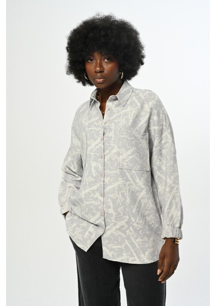 Kadın Desenli Cepli Gri Renk Oversize Kesim Gömlek fiyatları