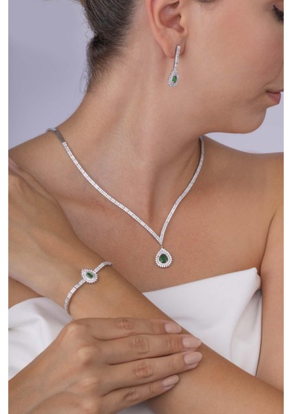 Thürrem Sultan Modeli Zümrüt Taşllı Damla Motifli 925 Ayar Gümüş Set fiyatları