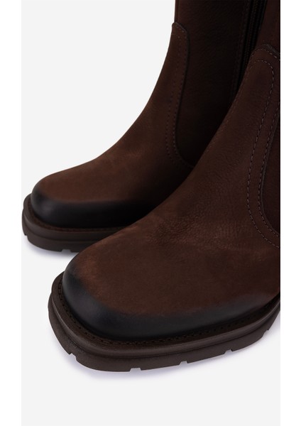 Kadın Hakiki Deri Kahverengi Nubuk Topuklu Bot 324 7988 Bn Bot SK25-26 Kahve Nbk modelleri