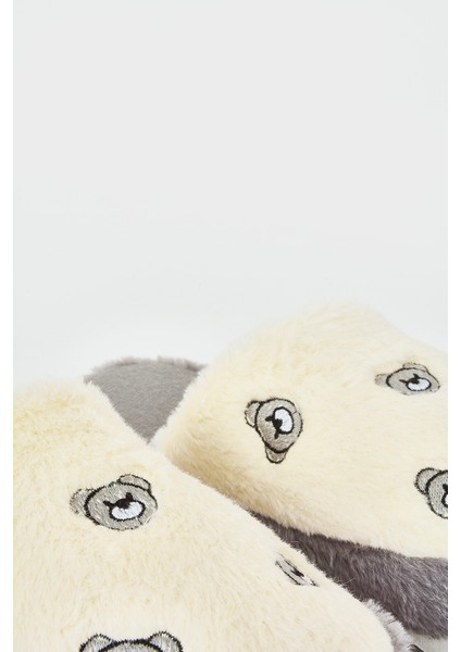 Gri Ayıcıklı Kapalı Ev Terliği modelleri