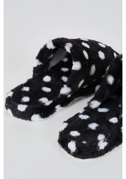 Siyah Puantiyeli Ev Terliği modelleri