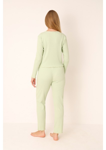 Yeşil Önden Düğmeli Pijama Takımı fiyatları