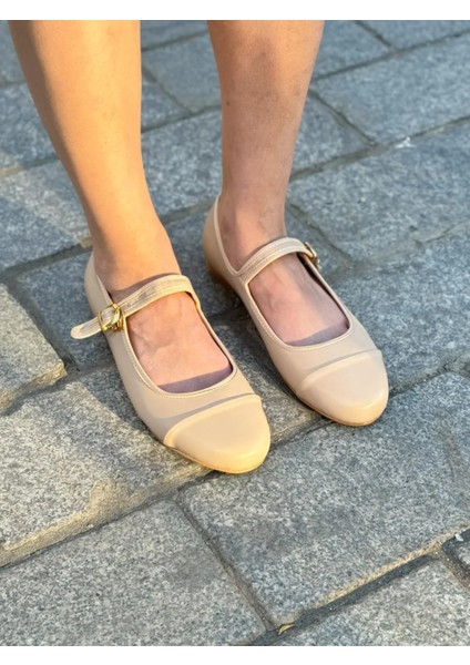 Virella Tokalı Iki Parça Yuvarlak Büyük Numara Kadın Babet Modern ve Rahat Büyük Numara fiyatları