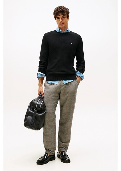 Erkek Regular Fit Kuzu Yünü Bisiklet Yaka Kazak - Siyah fiyatları