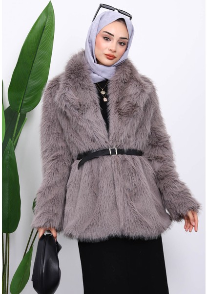 Vizon Kemerli Kısa Kürk Kaban