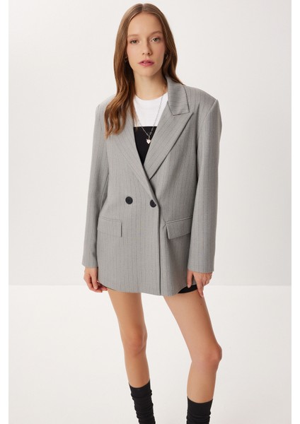 Oversize Vatkalı Çizgili Dokuma Ceket LWF0049 Gri fiyatları