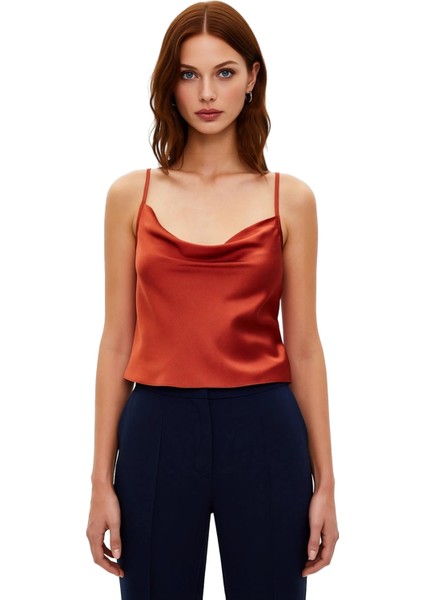 Moda Degaje Yaka Dokuma Regular Düz Desen Casual Günlük Regular Askılı Kol Bluz fiyatları