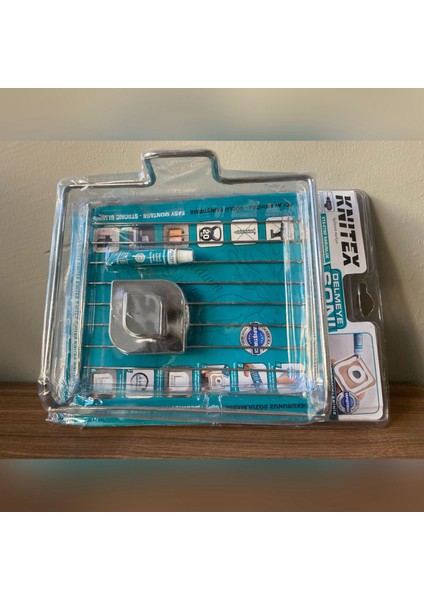 Yapışkanlı Havluluk