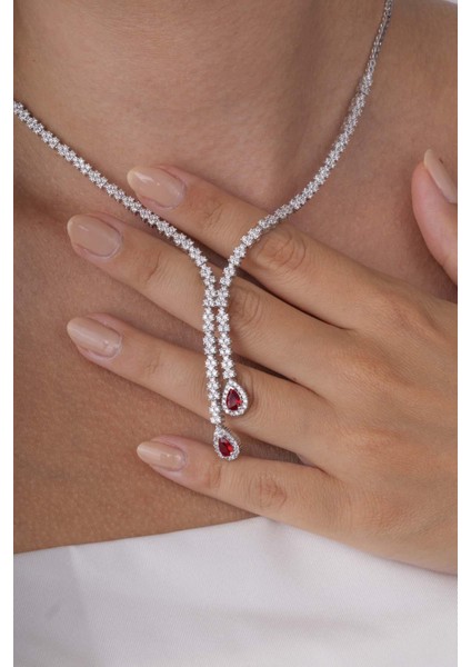 Yakut Taşlı Damla Motifli Rodyum Kaplama Gümüş Kolye