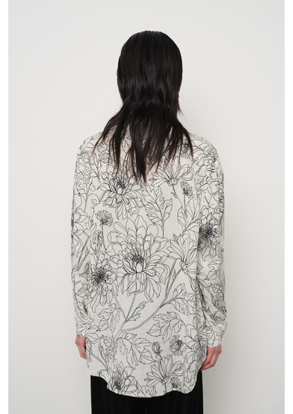 Kadın Siyah-Beyaz Çiçek Desenli Jakarlı Oversize Gömlek indirimleri