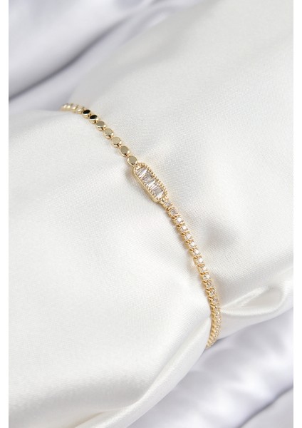 bulurum pirinç zirkon taşlı dikdörtgen model ezme zincir gold renk kadın bileklik