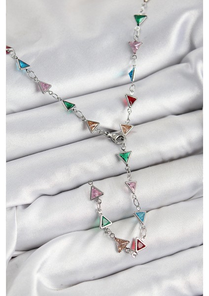 Pirinç Renkli Zirkon Taşlı Üçgen Model Gümüş Renk Kadın Y Ke