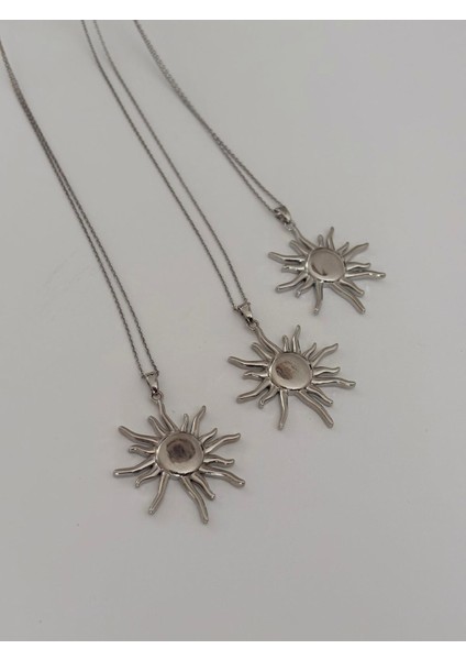 Özel Seri Güneş Figürlü Çelik Gümüş Renk Kolye