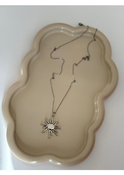 Özel Seri Güneş Figürlü Çelik Gümüş Renk Kolye fırsatları