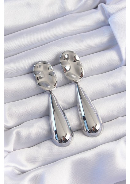 bulurum pirinç gümüş renk uzun bombeli ezme plaka küpe