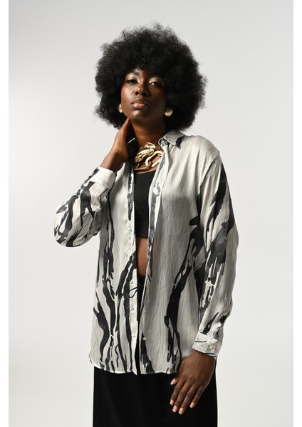Kadın Şerit Desenli Oversize Kesim Gömlek