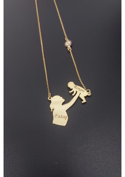 925 Ayar Gümüş 24 Ayar Altın Kaplama Anne Bebek Figürlü Kolye