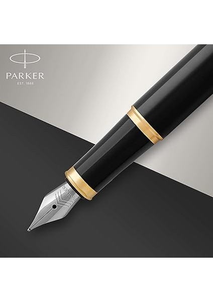 Im Lake Siyah Altın Tasarımlı Dolma Kalem, Orta Kalınlıkta Uç, Mavi Mürekkep (1931652) fırsatları