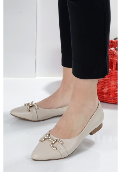 Sivri Burun Kadın Babet