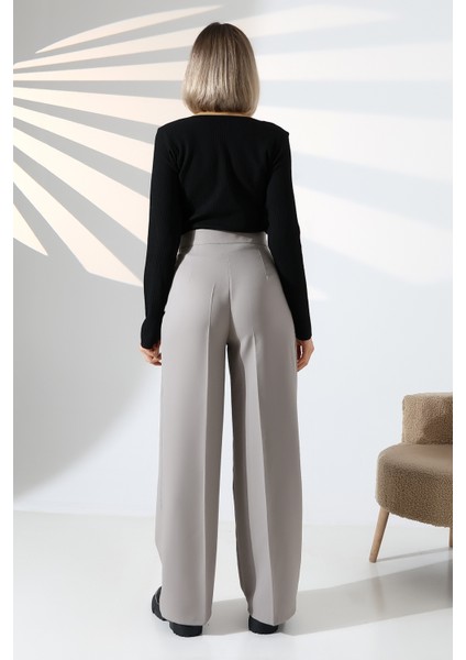 Kadın Palazzo Pantolon Düğmeli Pileli Geniş Paça modelleri