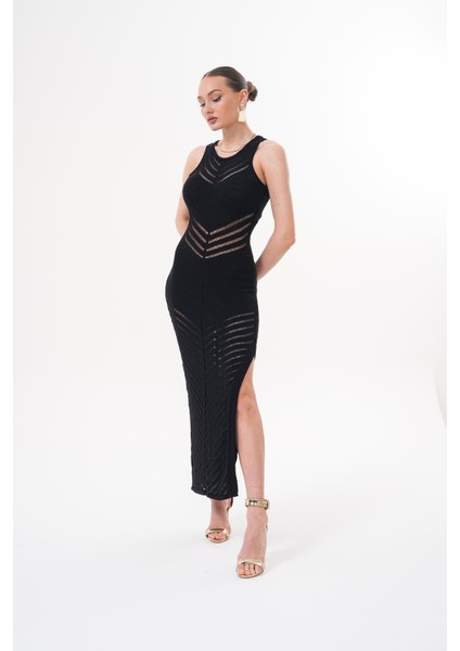 Siyah Bİsiklet Yaka Yarım Kol Maxi Boy Transparan Elbise fırsatları
