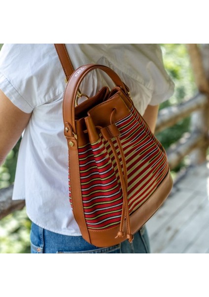 Kuz - Taba Deri ve Ince Çizgi Desenli Sırt, Omuz ve El Çantası fırsatları