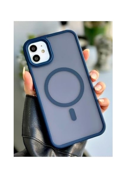 Aksesuar 11 (12 Görünümlü) Uyumlu Mat Lacivert Kablosuz Şarj Özellikli Darbe Önleyici Şeffaf Silikon Kılıf - Lacivertmat fiyatları